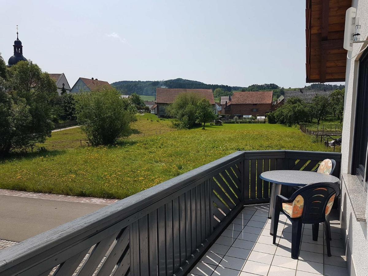 Monteurwohnungen Goeb - Nicht Fuer Urlaubsgaeste Geisa Exterior photo